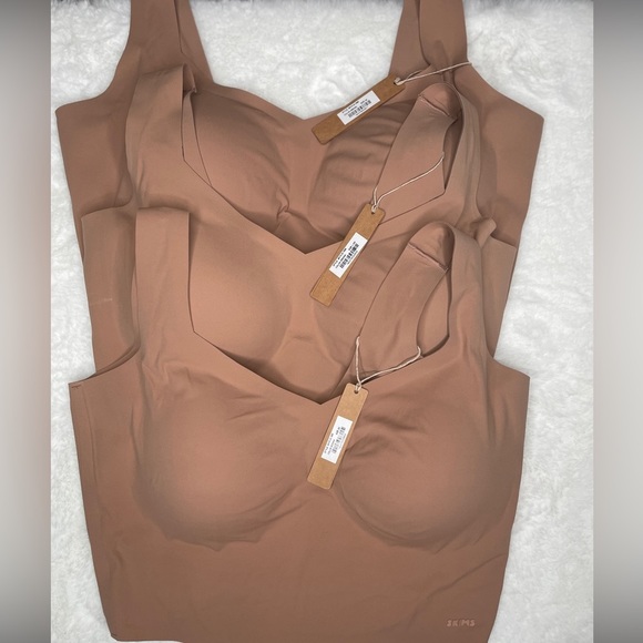 -SALE-SKIMS Naked Plunge/ Scoop Neck/ Bra Tank Wireless Bra: Large DD, 4x NWT - Picture 6 of 8